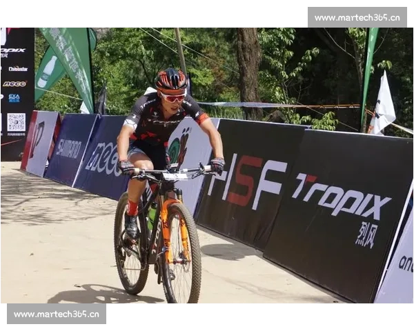 高清篮球赛事直播APP免费下载随时掌握赛场精彩瞬间实时观看体验 - 副本 - 副本 (13) - 副本 - 副本 - 副本