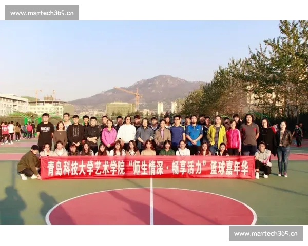 畅享实时篮球赛事下载，精彩比赛尽在掌握，轻松跟踪球员动态和赛事进程